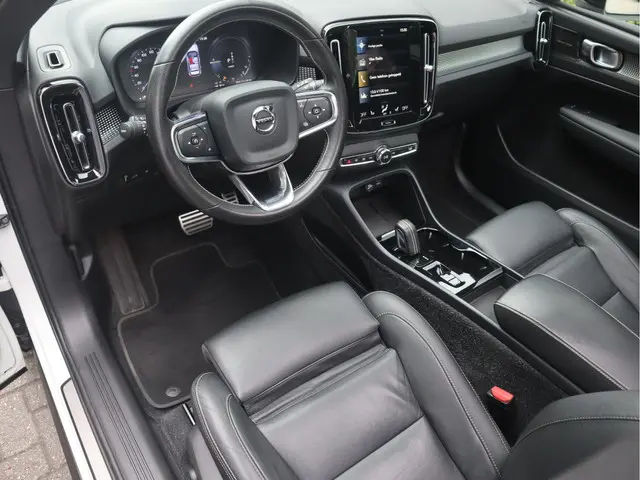 Volvo XC40 1.5 T5 Recharge 2021 Hybride Benzine 10