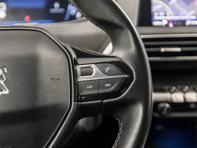 Peugeot 3008 1.2 PureTech Allure Sport 2019 Benzine 17