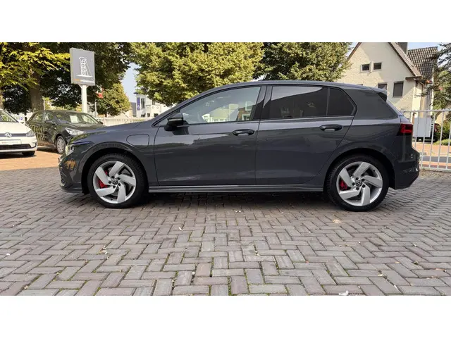 Volkswagen Golf 1.4 eHybrid GTE 2023 Hybride Benzine 2