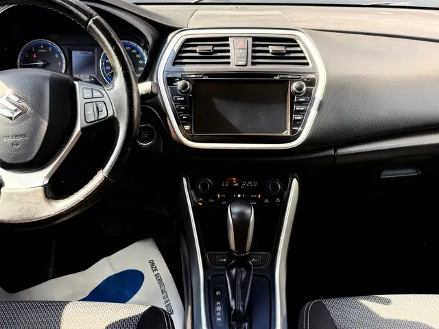 Suzuki S-Cross SX4 1.6 Exclusive 2014 Benzine 10