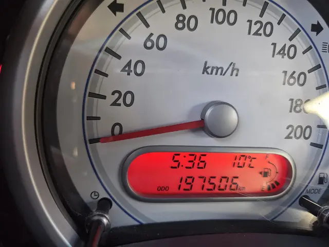 Suzuki Splash 1.0 VVT Comfort EASSS 2015 Benzine 19