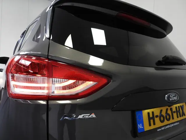 Ford Kuga 1.5 EcoBoost ST-Line Styling Pack 2015 Benzine 34