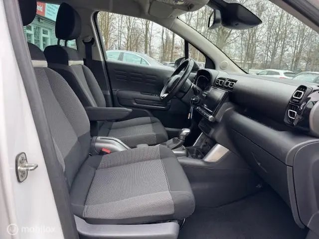 Citroën C3 Aircross 1.2 PureTech S&S Shine 2019 Benzine 4