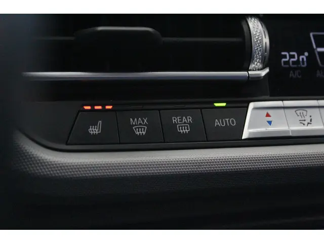 BMW 1 Serie 116d Business Edition 2022 Diesel 23