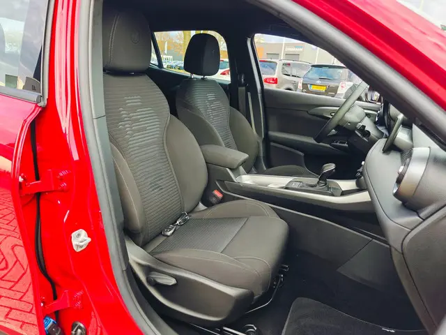 Alfa Romeo Tonale 1.5T Hybrid Super 2023 Hybride Benzine 15