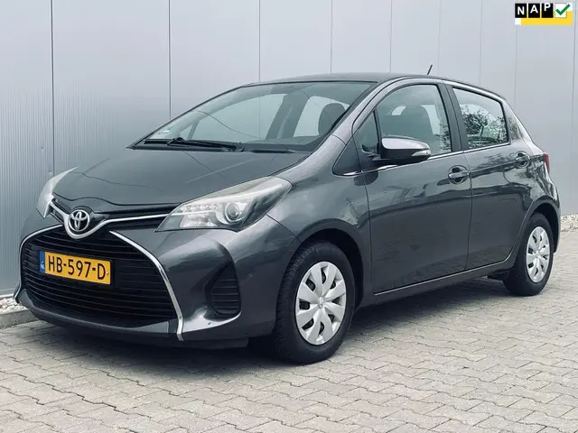 Toyota Yaris 1.0 VVT-i Style 2015 Benzine