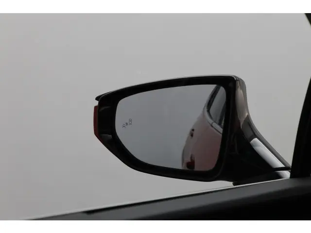 Lexus UX 250h Business Line 2022 Hybride Benzine 51