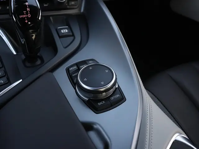 BMW i8 1.5 First Edition 2014 Hybride Benzine 21