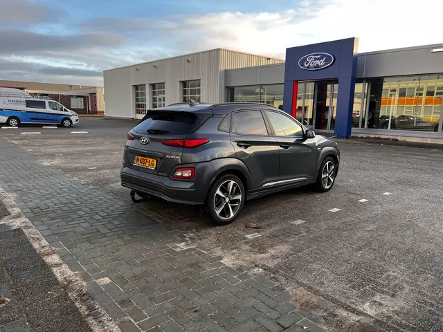 Hyundai Kona EV Premium 64 kWh 2020 Elektrisch 4