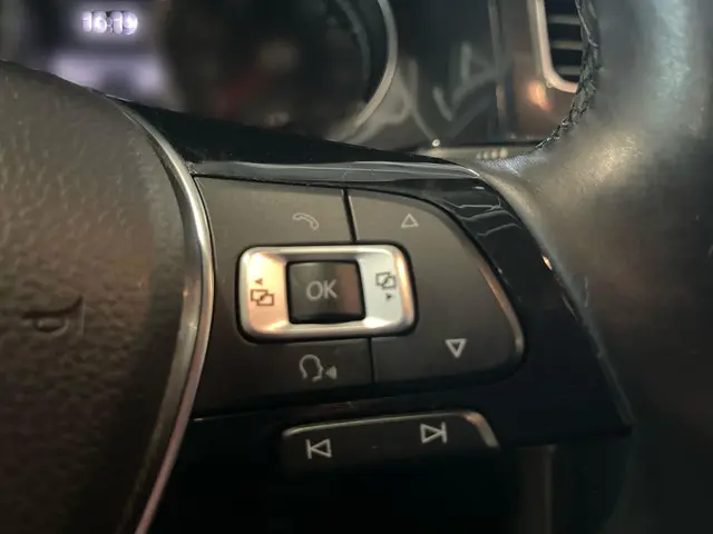 Volkswagen Golf 1.0 TSI Comfortline 2017 Benzine 31