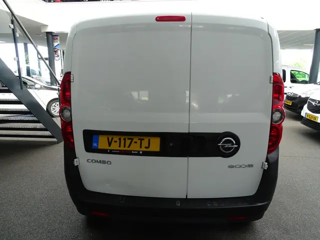 Opel Combo 1.3 CDTi L2H1 Edition 2018 Diesel 4