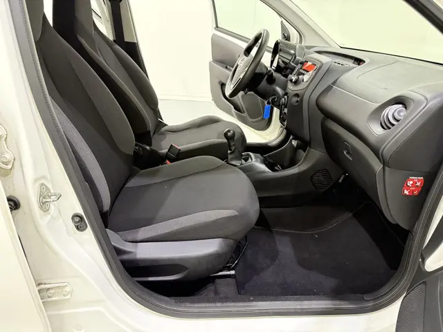 Toyota Aygo HB 1.0 VVT-i Airco NAP 2018 Benzine 17