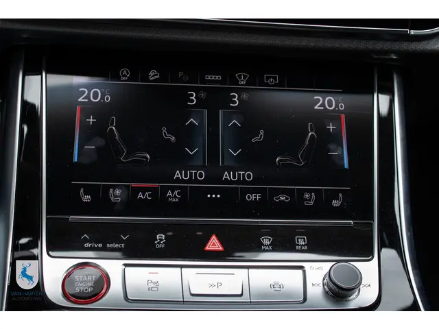 Audi Q8 4.0 TFSI RS Q8 quattro 2024 Benzine 25