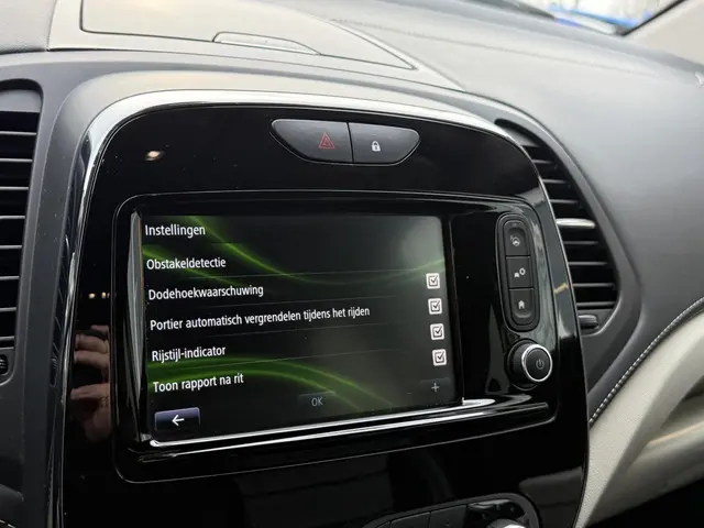 Renault Captur 1.3 TCe Initiale Paris 2019 Benzine 22