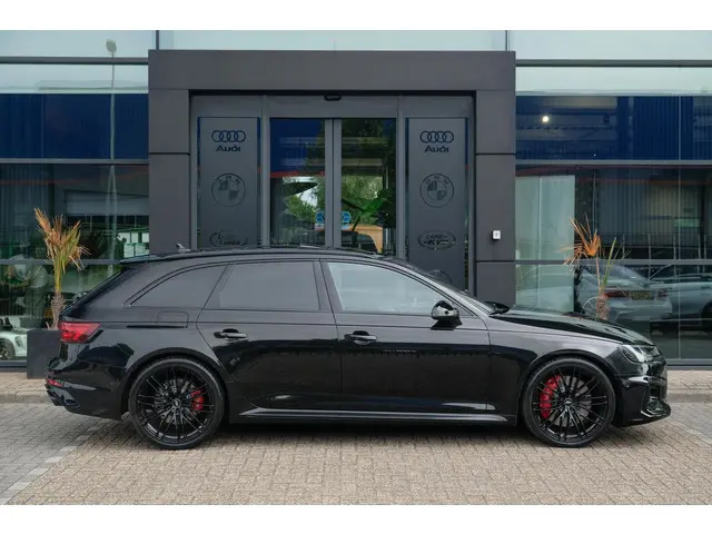 Audi RS4 Avant 2.9 TFSI 450pk Quattro 2018 Benzine 6