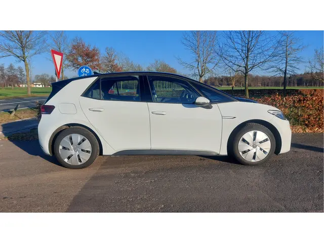 Volkswagen ID.3 Pure 45 kWh 2021 Elektrisch 14