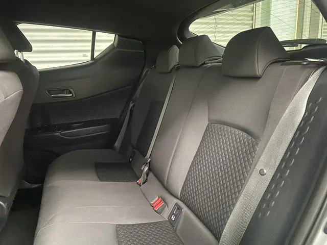 Toyota C-HR 1.8 Hybrid Business 2022 Hybride Benzine 5