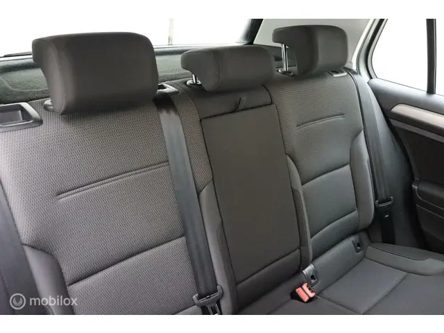 Volkswagen Golf 1.0 TSI Comfortline 2017 Benzine 12