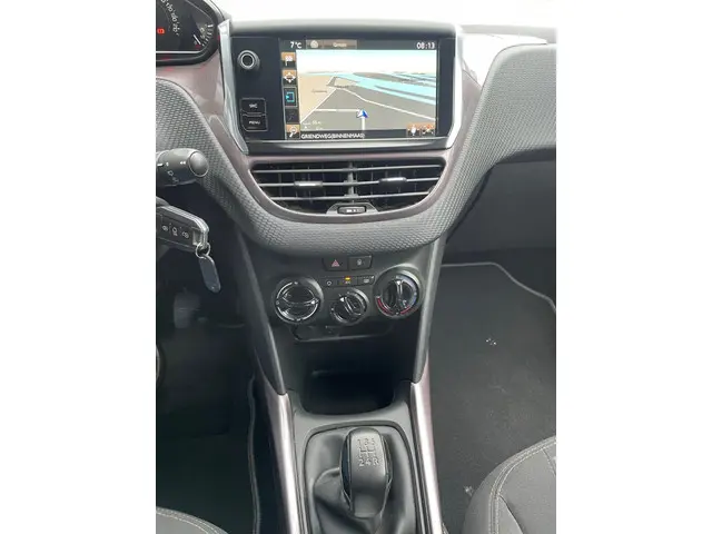 Peugeot 2008 Navi, Cruise, Airco, Startklaar ! 2015 Benzine 7