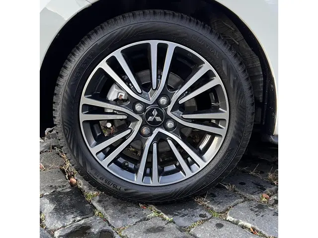 Mitsubishi Space Star 1.2 Instyle 2019 Benzine 6