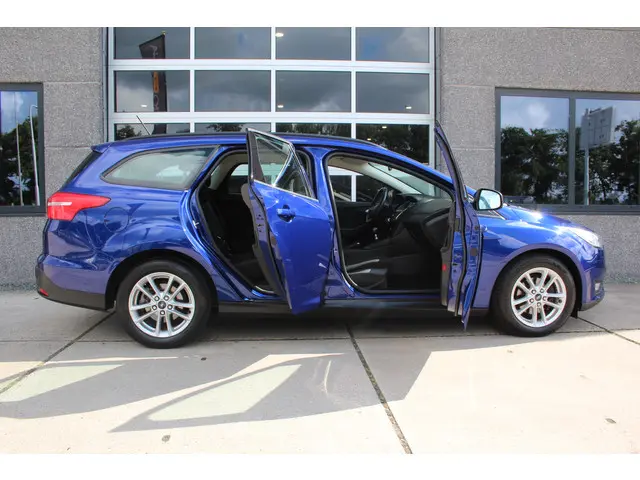 Ford Focus Wagon 1.0 Lease Edition 125 Pk 2017 Benzine 8