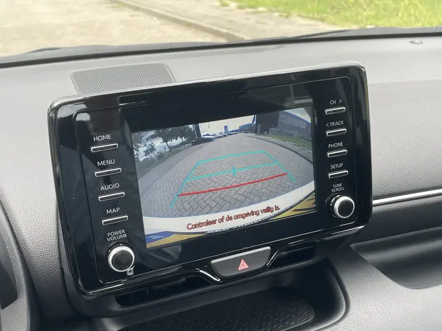 Toyota Yaris 1.5 Hybrid Active 2023 Hybride Benzine 19