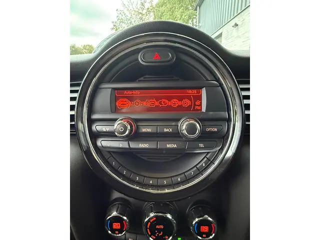 MINI Cooper Mini 1.5 Salt Business 2014 Benzine 11