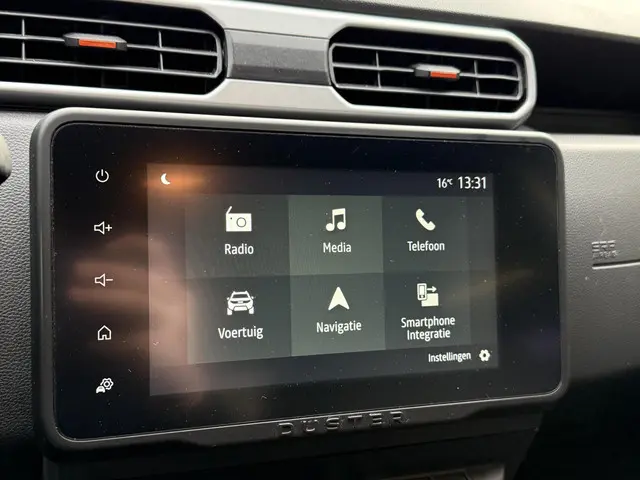 Dacia Duster 1.3 TCe 150 Journey 2023 Benzine 17