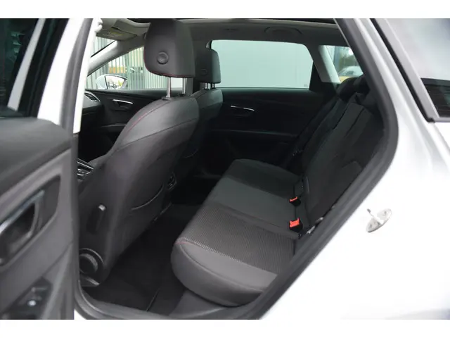 SEAT Leon ST 2.0 TSI FR Business Intense 2019 Benzine 11