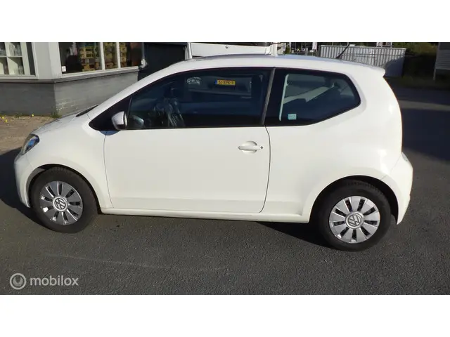 Volkswagen up! 1.0 BMT SPORTIVE up! 2019 Benzine 3