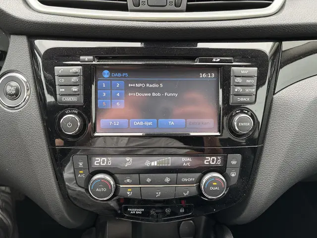 Nissan QASHQAI 1.2 Business Edition 2017 Benzine 10