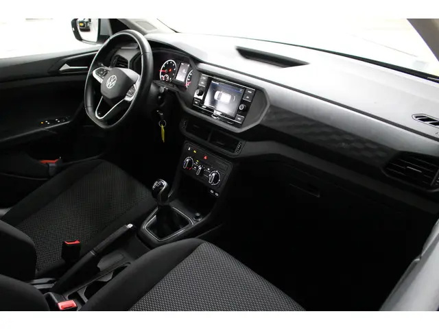 Volkswagen T-Cross 1.0 TSI T-Cross 2021 Benzine 6