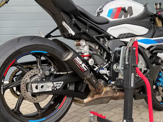 BMW S 1000 RR Sport 2024 Benzine 12