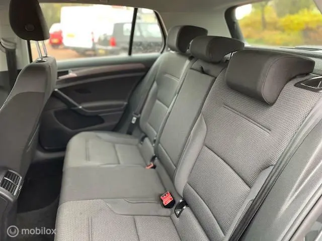 Volkswagen Golf 1.0 TSI Comfortline Business 2019 Benzine 12