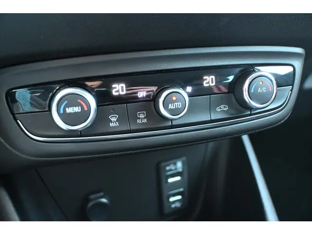 Opel Crossland 1.2 Turbo GS Line 2022 Benzine 21