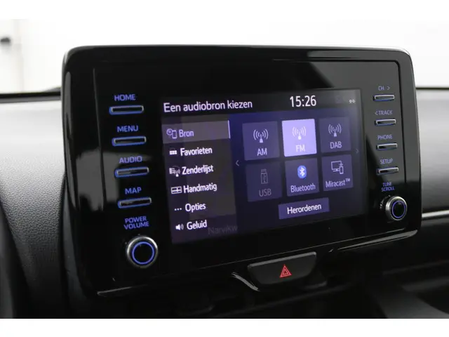 Toyota Yaris 1.5 Hybrid Dynamic 2022 Hybride Benzine 40