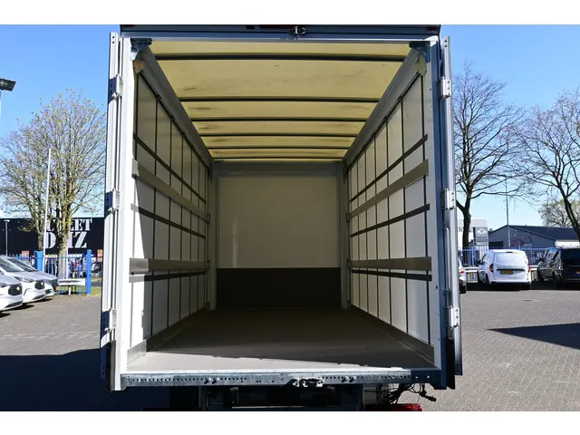 Mercedes-Benz Sprinter 517 CDI L3 RWD 2024 Diesel 4