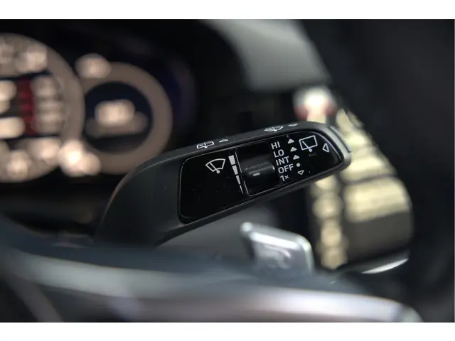 Porsche Cayenne 3.0 E-Hybrid 2018 Hybride Benzine 42