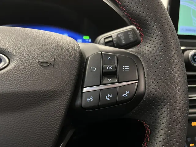 Ford Kuga 2.5 PHEV ST-Line 2024 Hybride Benzine 43