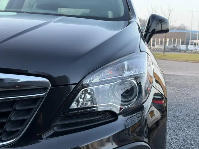 Opel Mokka 1.4 T Cosmo 2015 Benzine 41
