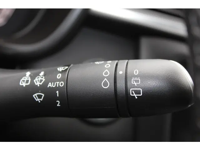 Renault Kadjar 1.3 TCe Limited 140 EDC 2021 Benzine 20