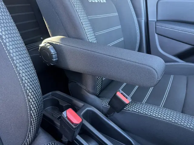 Dacia Duster 1.0 TCe Prestige 2021 Benzine 11