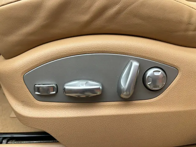 Porsche Cayenne 3.0 S E-Hybrid 2015 Hybride Benzine 28