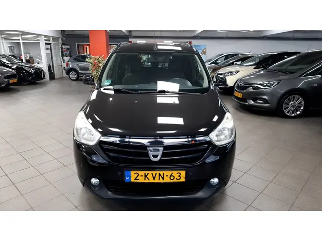 Dacia Lodgy 1.2 TCe Prestige 7p. 2013 Benzine 2