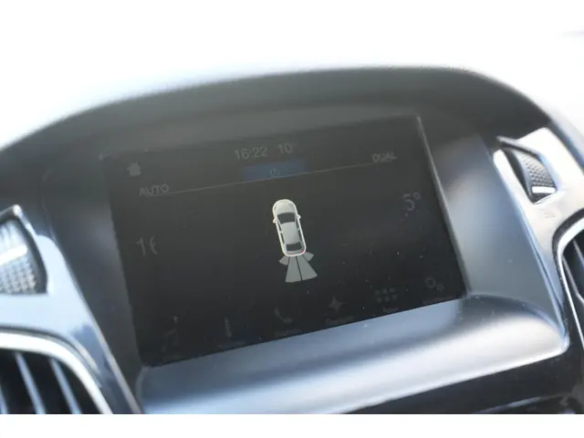 Ford Focus 1.5 ST-Line 182 2017 Benzine 31