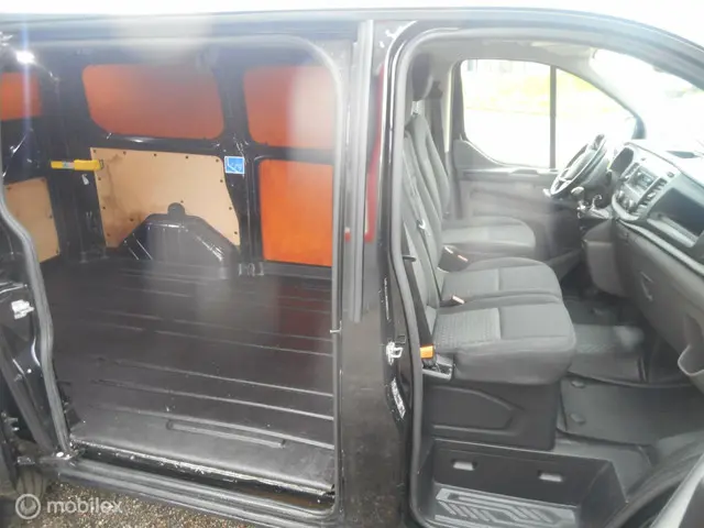 Ford Transit Custom 300 2.0 TDCI L1H1 Trend 2020 Diesel 10
