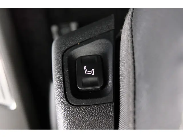 Opel Grandland X 1.2 Turbo 120 Jaar Edition 2019 Benzine 24