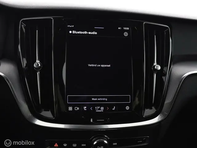 Volvo V60 2.0 B3 Essential| Camera | Trekhaak 2023 Benzine 15