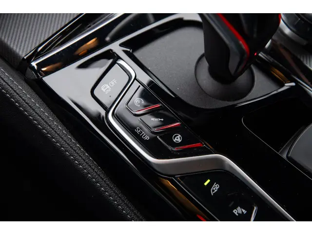 BMW M5 5-serie 2018 Benzine 56