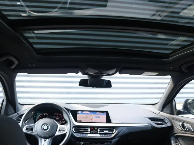 BMW 1 Serie 118i 2022 Benzine 32